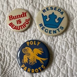 THREE VINTAGE and RARE Pin Back Buttons 1970s-Amazing Condition